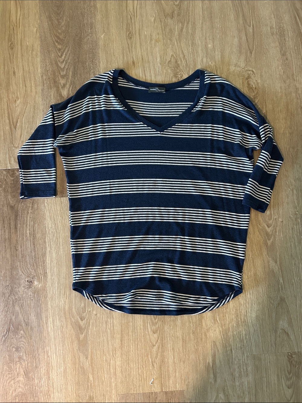 Market & Spruce Navy and White Striped V-Neck Long Sleeve Top